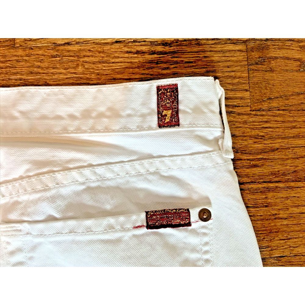 7 For All Mankind Jeans Women *30 White Denim Cropped Embroidery 3" cuff USA - Picture 5 of 13